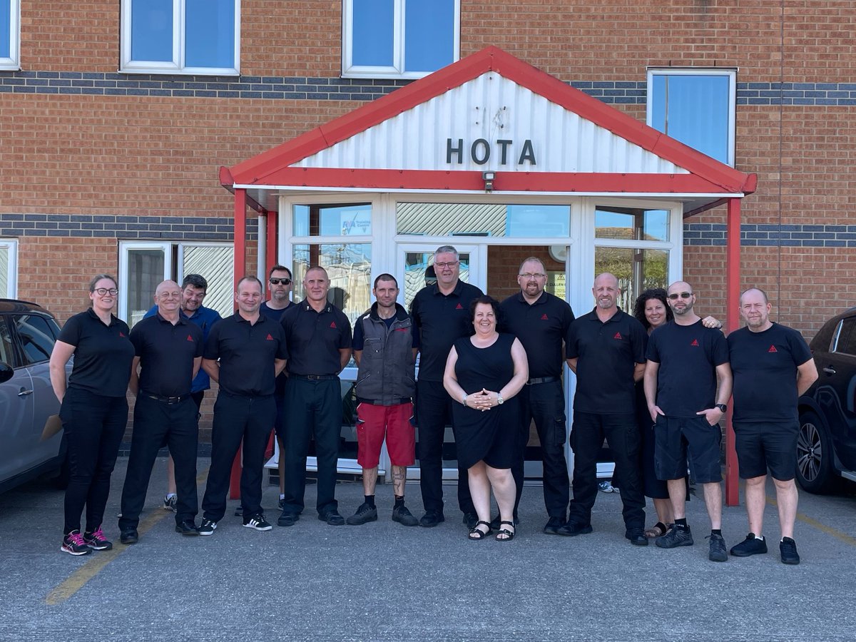 Not just our normal HUET training course today...we had a special guest...none other than the TV presenter Guy Martin and Film Crew.
Guy thoroughly enjoyed the 'dunking' experience, can't say the same for the film crew 😂
#guymartin #renewable #offshore #training