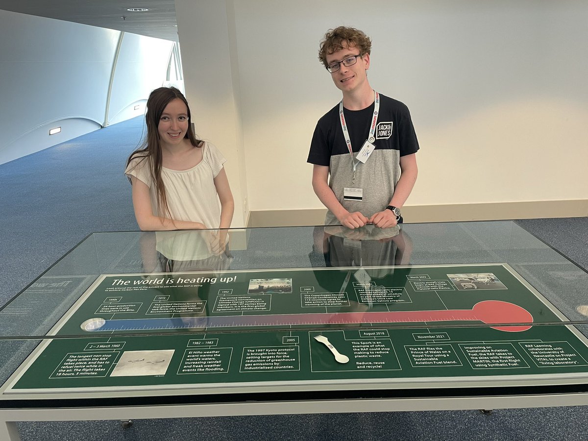 RAFMLearning's tweet photo. LDN : Happy #InternationalYouthDay ! Our new display about the RAF going Net Zero is now up! We’ve had a brilliant time creating it and hope you enjoy learning more #rafmuseum #InternationalYouthDay2022 #youthpanel @RAFMUSEUM https://t.co/rE1FmD6Soa