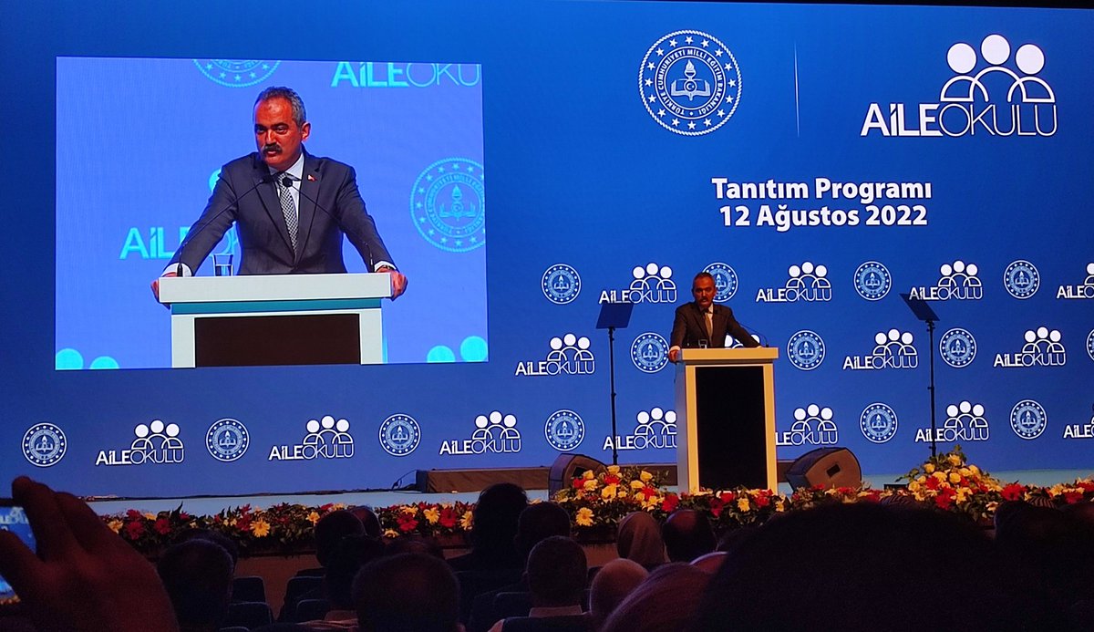 asucc's tweet photo. Ağın Halk Eğitimi Merkezi olarak Sayın Emine Erdoğan Hanımefendi ve Milli Eğitim Bakanımız Sayın Mahmut Özer'in teşrifleriyle gerçekleştirilen Aile Okulu Projesi tanıtım programına katılım sağladık. https://t.co/ILr5wCoRAs