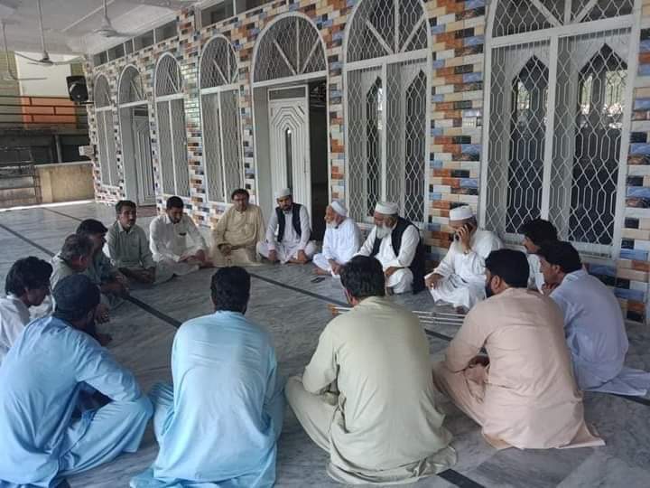 dawood_durrani's tweet photo. الحمدللہ
میدان کے تمام سیاسی جماعتیں ایک پیج پر
ہم امن چاہتے ہیں
#سانحہ_میدان دیر لوئیر
#امن_مارچ_میدان
#United_we_stand
#Divided_we_fall
#maidanamanmarch16_August https://t.co/OsYykb6OpN