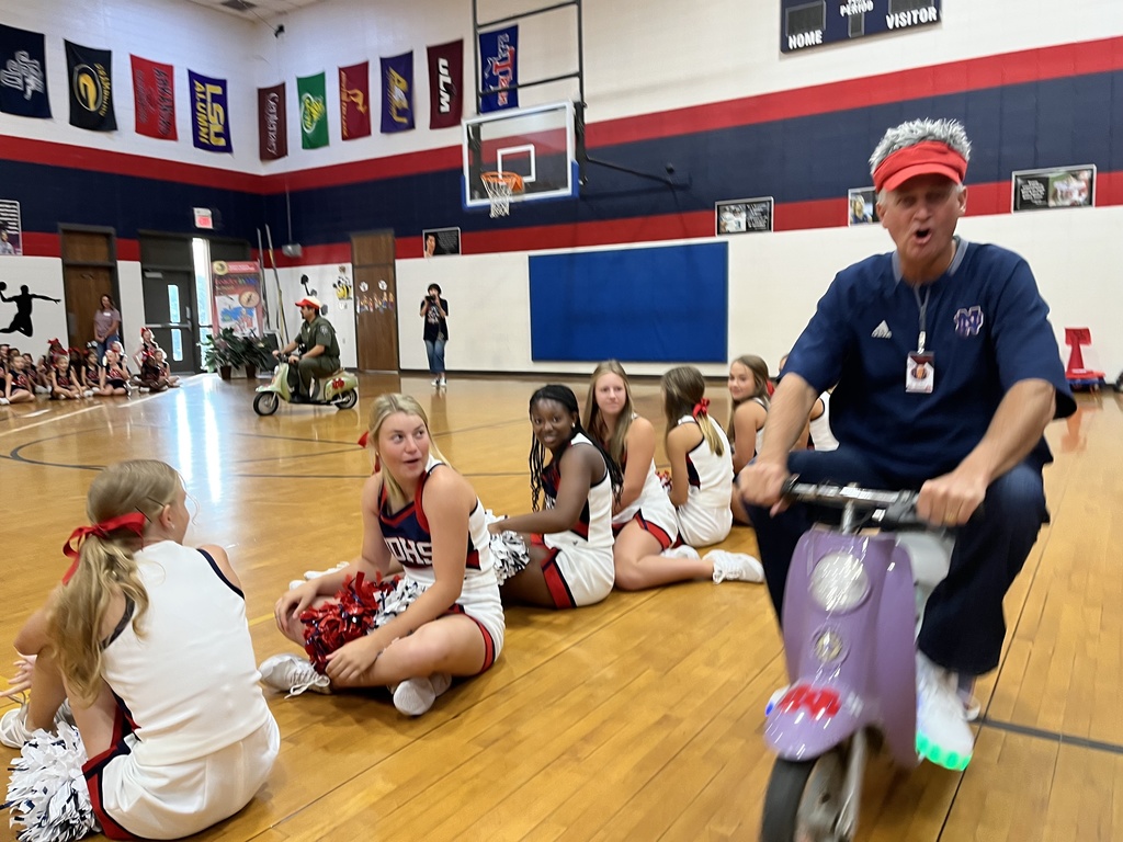 GriffinsNDUE's tweet photo. This morning was our A.R. and Math Incentive Kick-Off, and it was a blast! Thank you to the DPSO, NDHS Cheerleaders, and NDYA Cheerleaders and Sponsors for helping to make it such a success! These Griffins are feeling the need, the need to read and do some math! #LEADlikeaGriffin https://t.co/JGv8wlSqVa