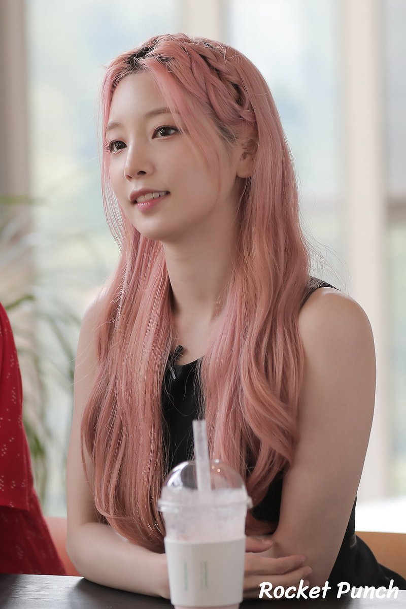 RCPCtrans_TH's tweet photo. (4)
▶️ https://t.co/bz3iDgOfik
#RocketPunch #로켓펀치 #RCPC #RCPChoice2 #연희 #Yeonhee #ยอนฮี https://t.co/oP6QhBIYbz