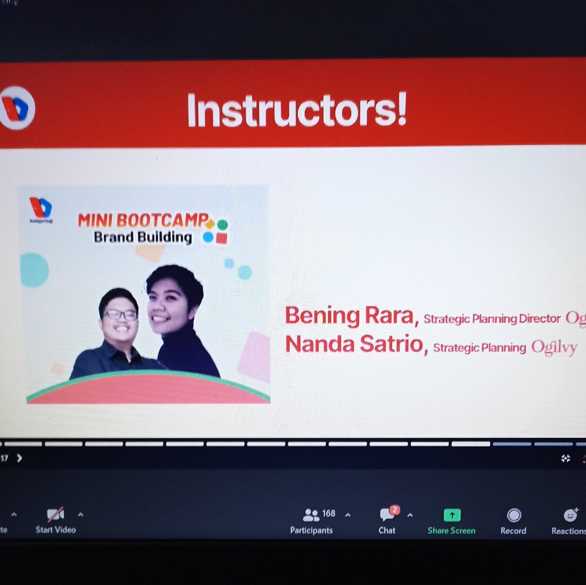 indrayust's tweet photo. Double degree @belajarlagiHQ starts now!
#minibootcamp #brandbuilding https://t.co/Ve2T6Wduib