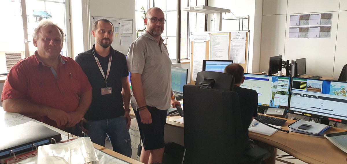 Merci à Antoine <a href="/conducteur_PSE/">Voie Libre SNCF</a> et son équipe pour la découverte du PAC le pôle d appui conduite TGV : une équipe de conducteurs hyper expérimentés en appui de leurs collègues en tête des TGV lors d incidents et pannes complexes à résoudre !
<a href="/GroupeSNCF/">Groupe SNCF</a>