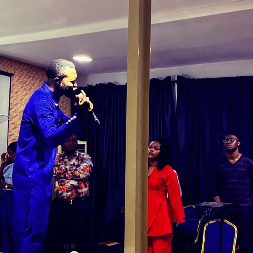 victordollark's tweet photo. HOLY GHOST CONFERENCE DAY 1...FATHER WE GIVE YOU ALL THE GLORY🙇‍♂️🙇‍♂️🙇‍♂️  

IT IS BETTER TO WALK THROUGH THE VALLEY OF THE SHADOW OF DEATH WITH THE PRESENCE OF GOD THAN PASS THROUGH BEAUTIFUL SHORTCUTS WITHOUT THE PRESENCE OF GOD. https://t.co/eBec8tp4In