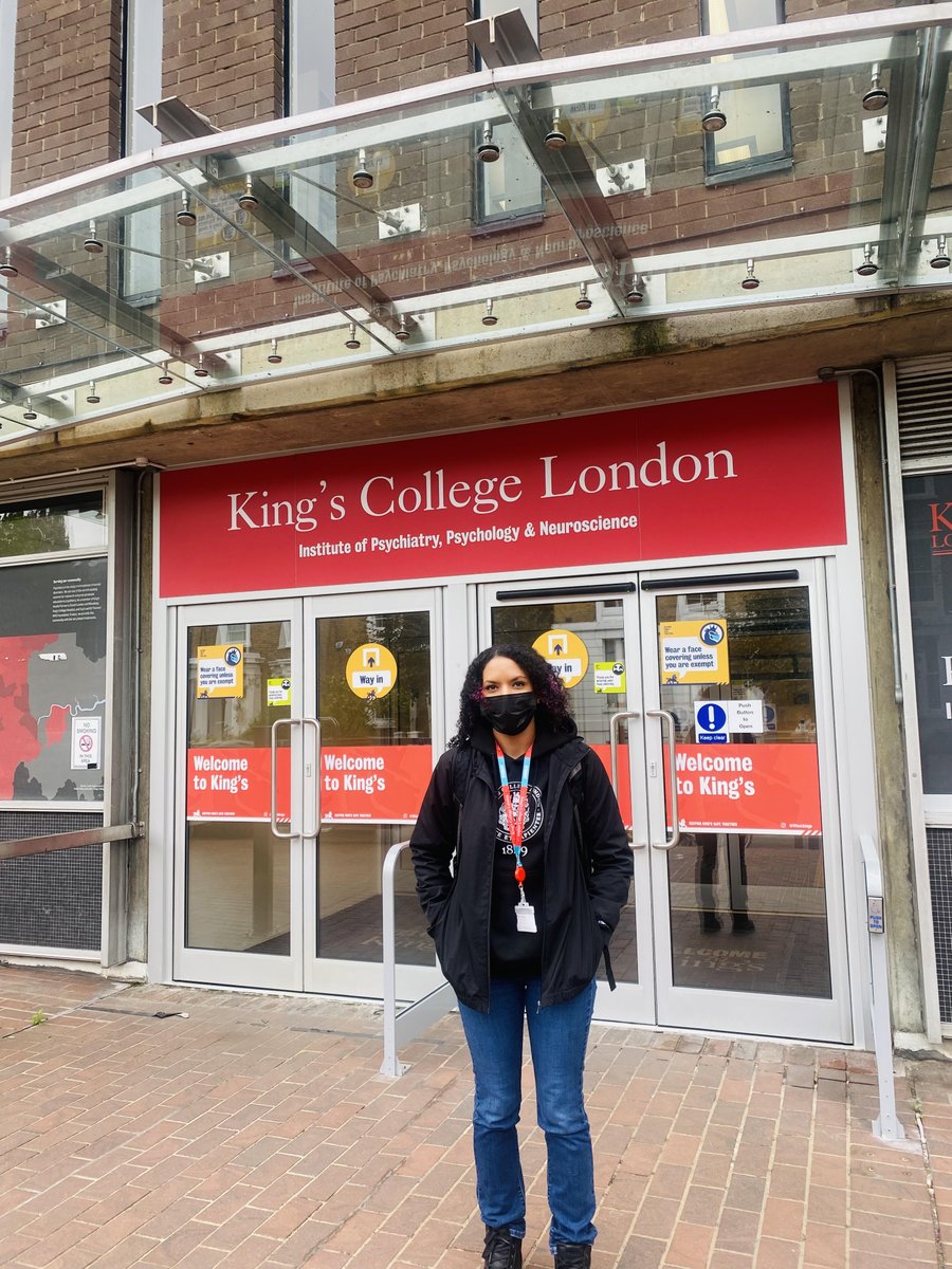 BiancaRose_W's tweet photo. I just completed my Master's Degree in Clinical Neuropsychiatry at King's College London! #KCL #KingsCollegeLondon #MastersDegree #HigherStateOfMind https://t.co/XxtZcsYLrh