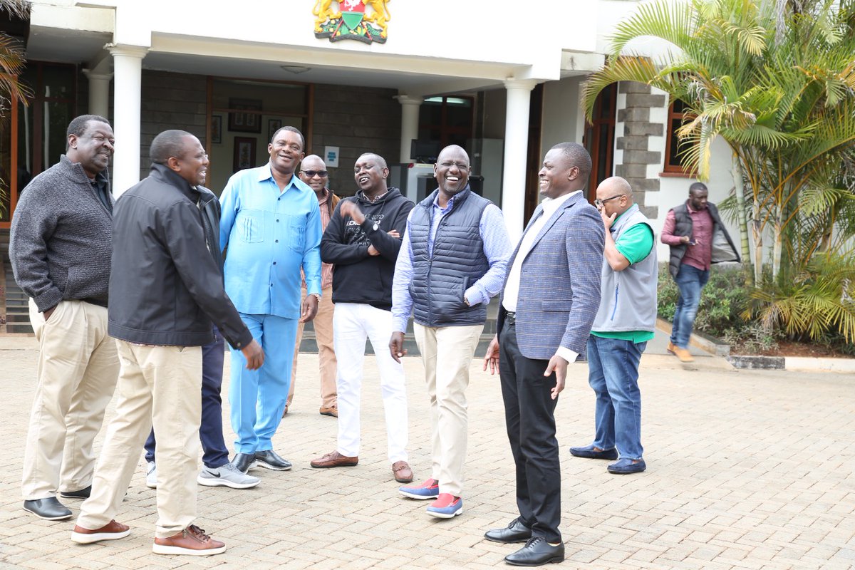 NdindiNyoro's tweet photo. With H.E William Ruto and other leaders. Great weather in Nairobi and Kenya.

We are African and Africa is our Business.. https://t.co/kwhUC1JP8N