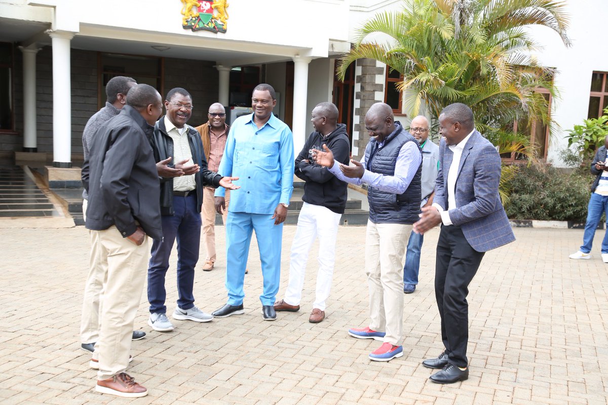 NdindiNyoro's tweet photo. With H.E William Ruto and other leaders. Great weather in Nairobi and Kenya.

We are African and Africa is our Business.. https://t.co/kwhUC1JP8N