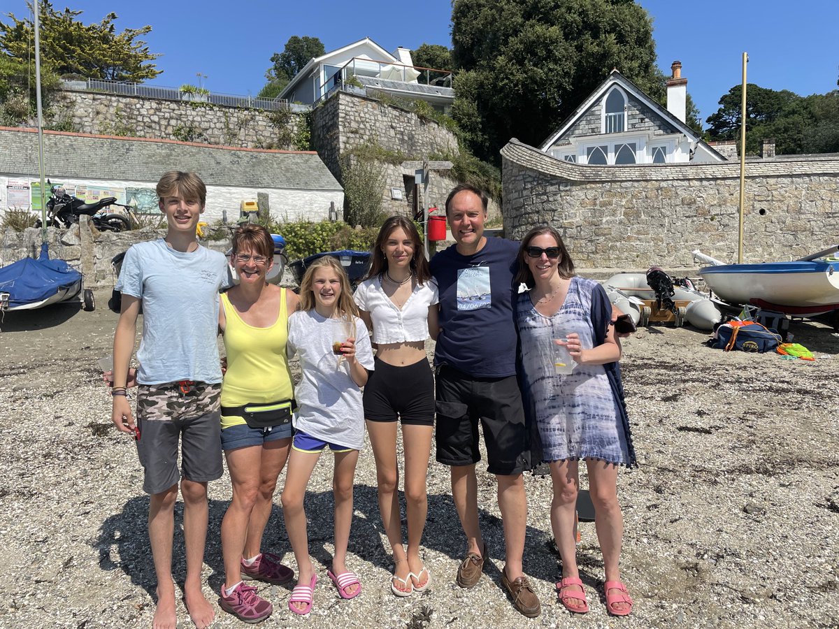 Buttsbury Primary School tweet media