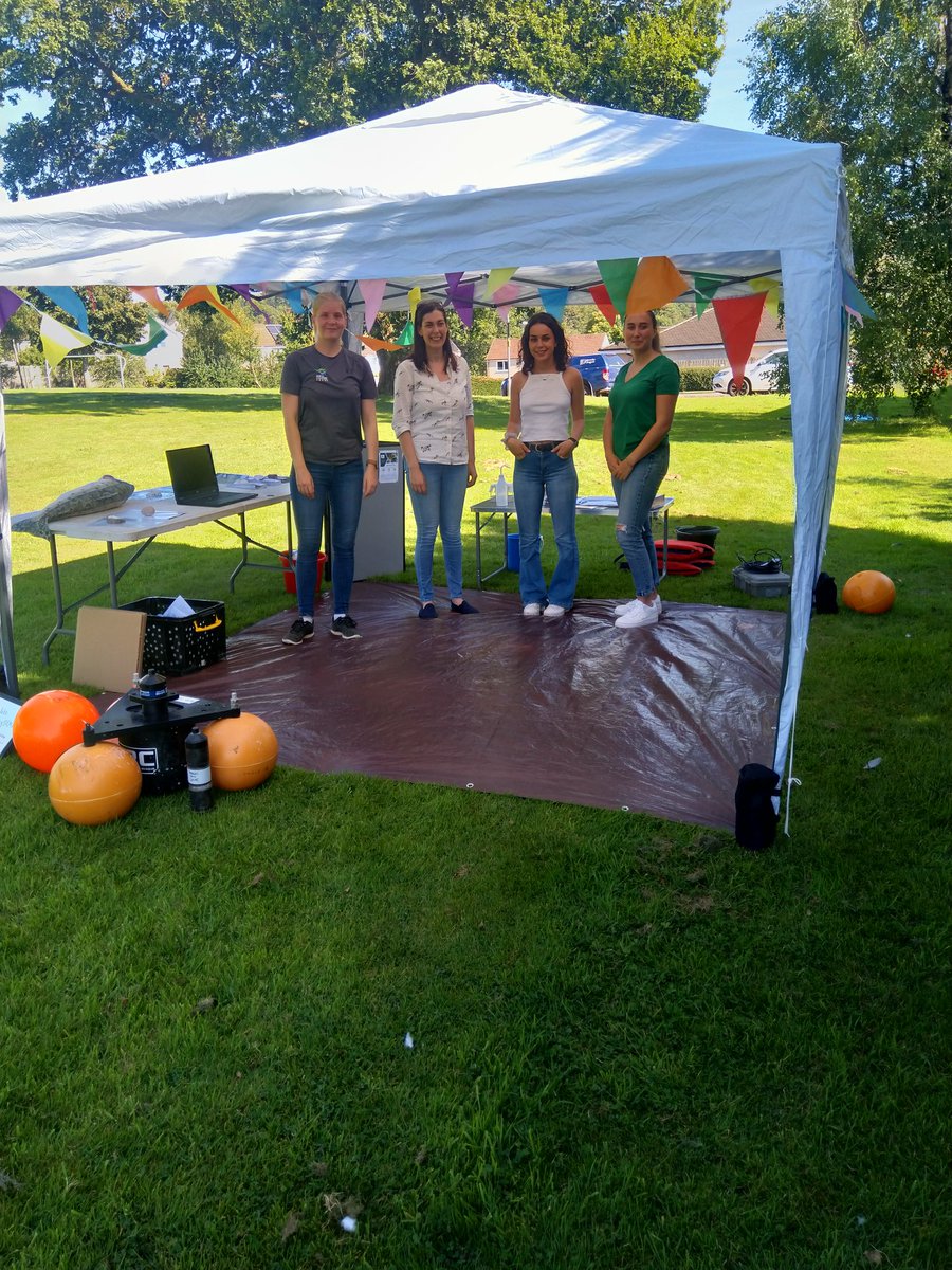 wmstems's tweet photo. What a great and enthusiastic team of researchers from @UofGMVLS 
and @sceneUofG sharing why and how they monitor fish migration with kids and families. https://t.co/ddq1ge5IZn