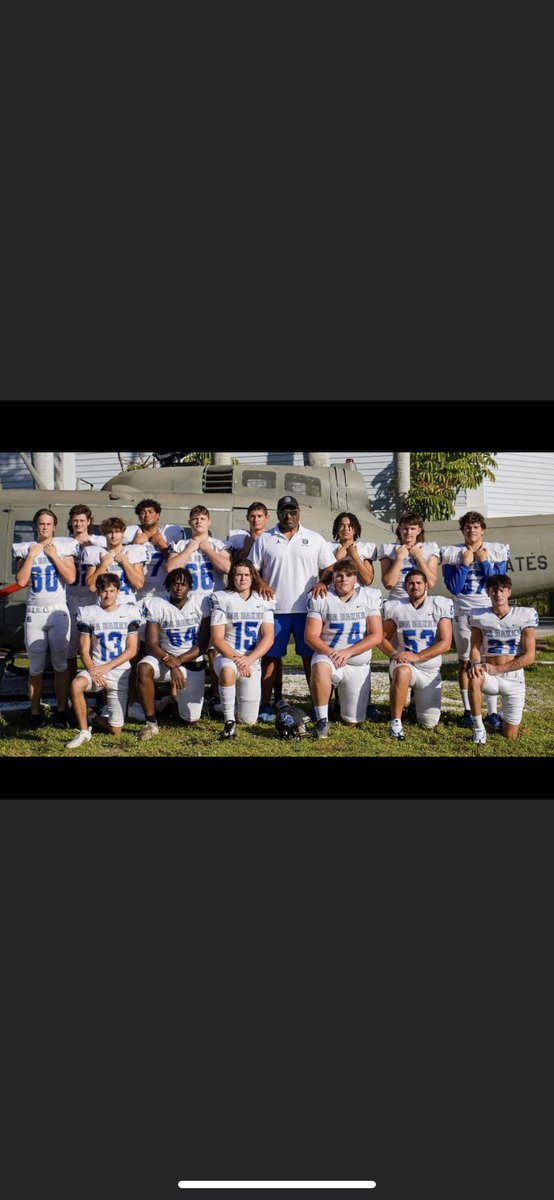 Shout out to the class of 2023! Let’s make this year one to remember! #BullDawgStrong