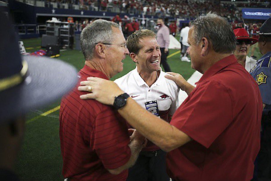 HunterYurachek's tweet image. No specific reason, I just thought this was a great picture to share today. #OneRazorback