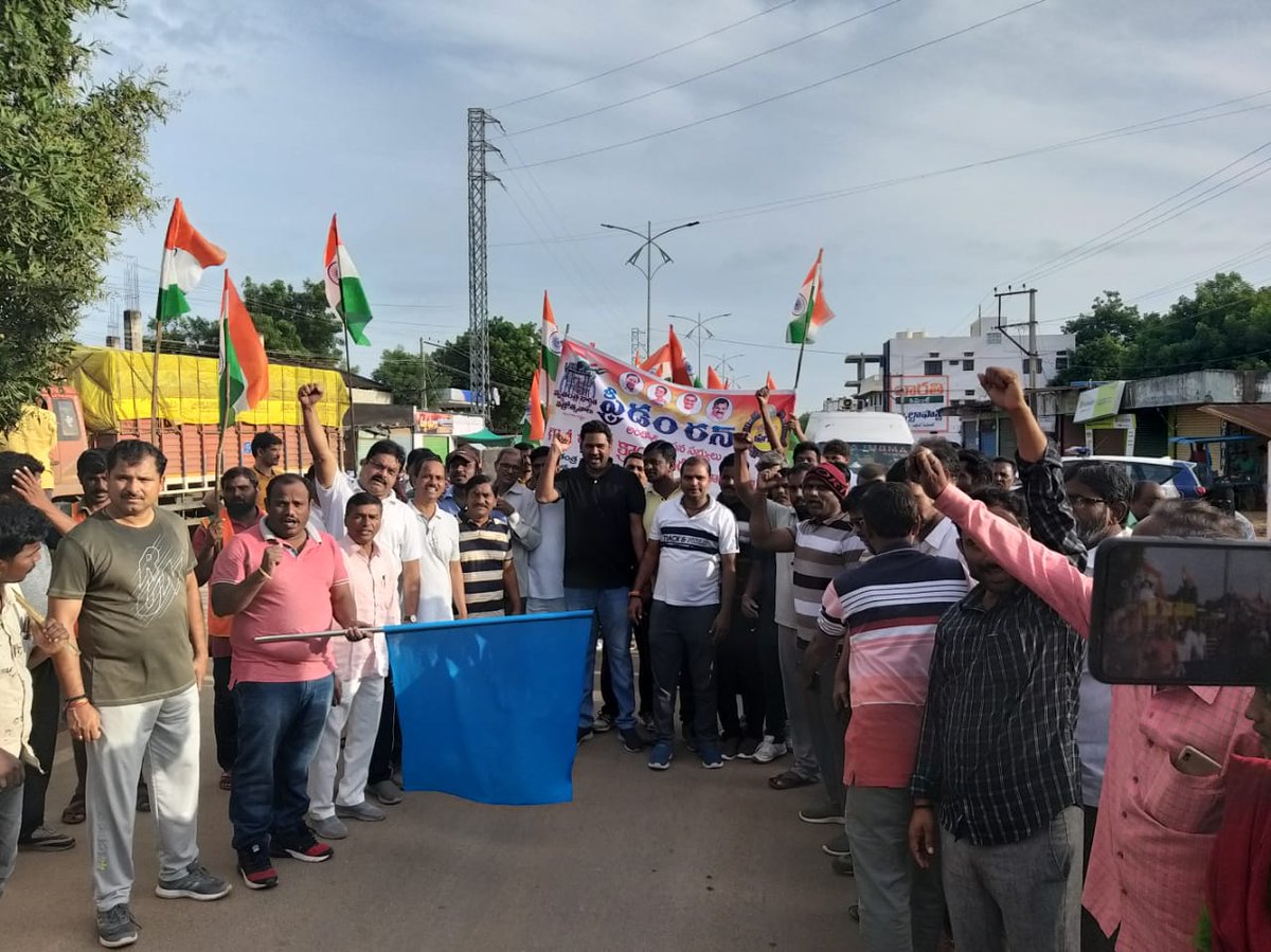 JogipetPs's tweet photo. freedom run of jogipet ps https://t.co/d5nxMjGXbn
