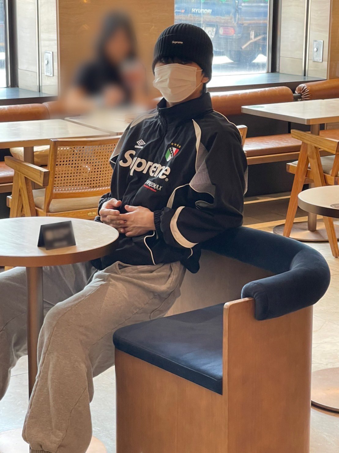 Supreme® いすテーブル