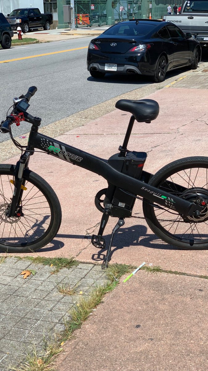 757Teez's tweet photo. 2022 miles to date. Still rolling strong. I’m coming up on my foot miles. I’ve got just under 3k miles logged running. But i was running 10+ yrs before cell phone apps. So no telling where I am. Grind harder!!! #ebike #ebikes #bike #electricbike #ecotric https://t.co/ITWRy2wGZa
