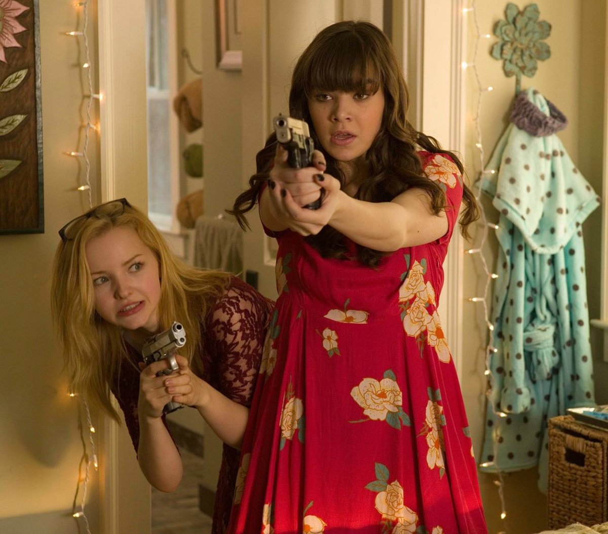 JonnyLeTran5's tweet photo. Spider-Gwen (Dove Cameron) and Spider-Gwen (Hailee Steinfeld) ๐ #Marvel #MarvelStudios #SonyAnimation #DoveCameron #HaileeSteinfeld #GwenStacy #SpiderGwen #GhostSpider #Agent83 #MeganWalsh #LizLarson #BarelyLethal #beautiful https://t.co/jr3Z1YFnfC
