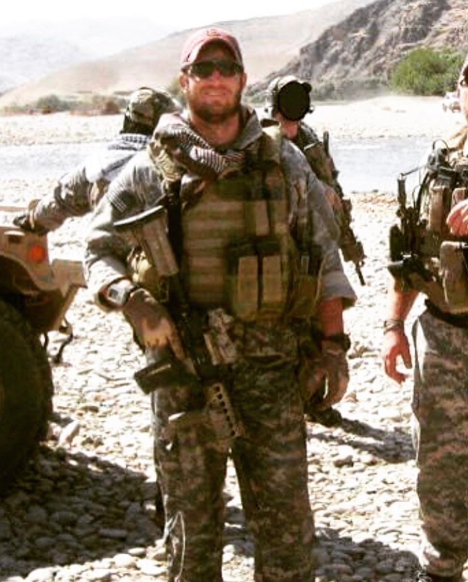 op_hawkeye's tweet photo. 8.12.2009 ~ Captain John Tinsley 🇺🇸

#OpHawkeyeRemembers #JohnTinsley #FSU #3rdInfantryRegiment #OldGuard #7thSFG #BronzeStar #PurpleHeart #DeOppressoLiber 

📜 https://t.co/43PRbaplpY
📜 https://t.co/rPQ9RRKMVL
📰 https://t.co/DD7Bc32D2p
📰 https://t.co/pmX2cJUwTj https://t.co/GXzS6QDOWS
