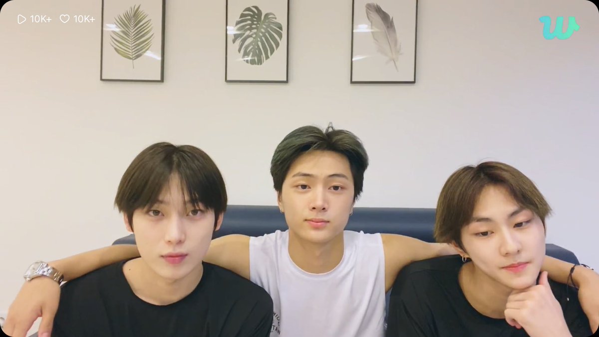 ละจองวอนบอกว่าเจย์เหมือนพ่อพวกเราเลยอะ เออ ก็55555555566252655555252555555525255