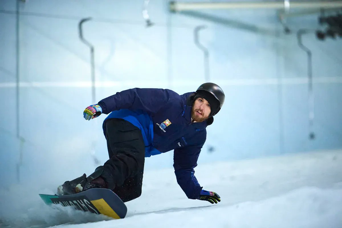 Fancy spending a bit more time at Chill Factore and getting paid for it? 😉
We have a number of roles available including Attractions Team Members, Snow Experience Team Members and Ski and Snowboard Instructors. 

Check out our current vacancies here 👉 buff.ly/3p9pbCt