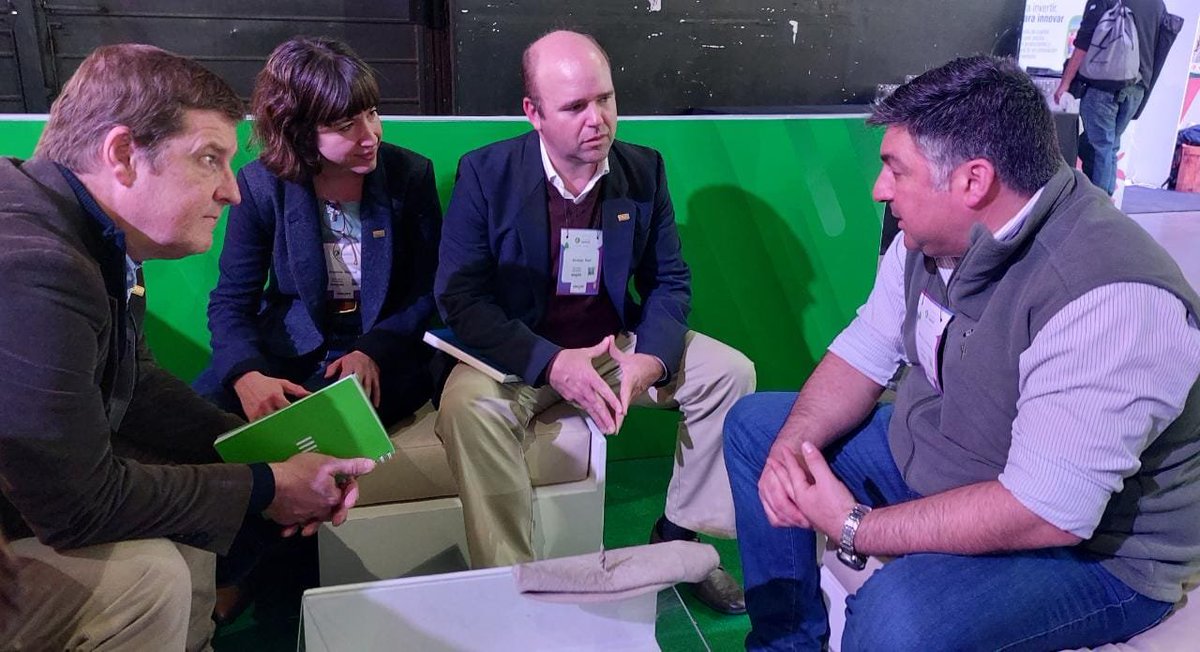 INTASANTAFE's tweet photo. 🔰“A suelo abierto”
🔰 Con la presencia de autoridades nacionales, profesionales, productores y público en general @intaargentina e @INTASANTAFE  participaron de la 30° edición del Congreso de Aapresid https://t.co/pXl2kuKsEE