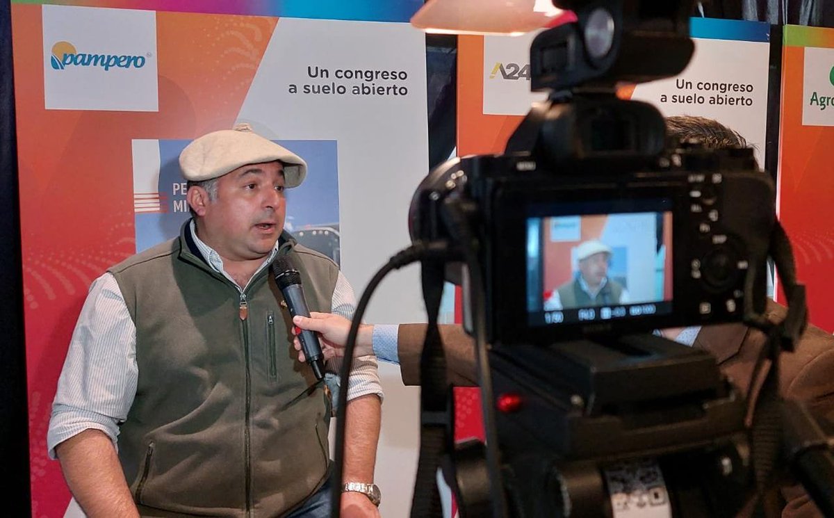 INTASANTAFE's tweet photo. 🔰“A suelo abierto”
🔰 Con la presencia de autoridades nacionales, profesionales, productores y público en general @intaargentina e @INTASANTAFE  participaron de la 30° edición del Congreso de Aapresid https://t.co/pXl2kuKsEE