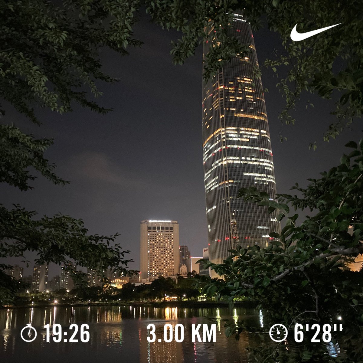 weekly20km's tweet photo. #1주일에_20km #nrc #러닝 #석촌호수 #nft #beeple #project https://t.co/pF5hgRygHc