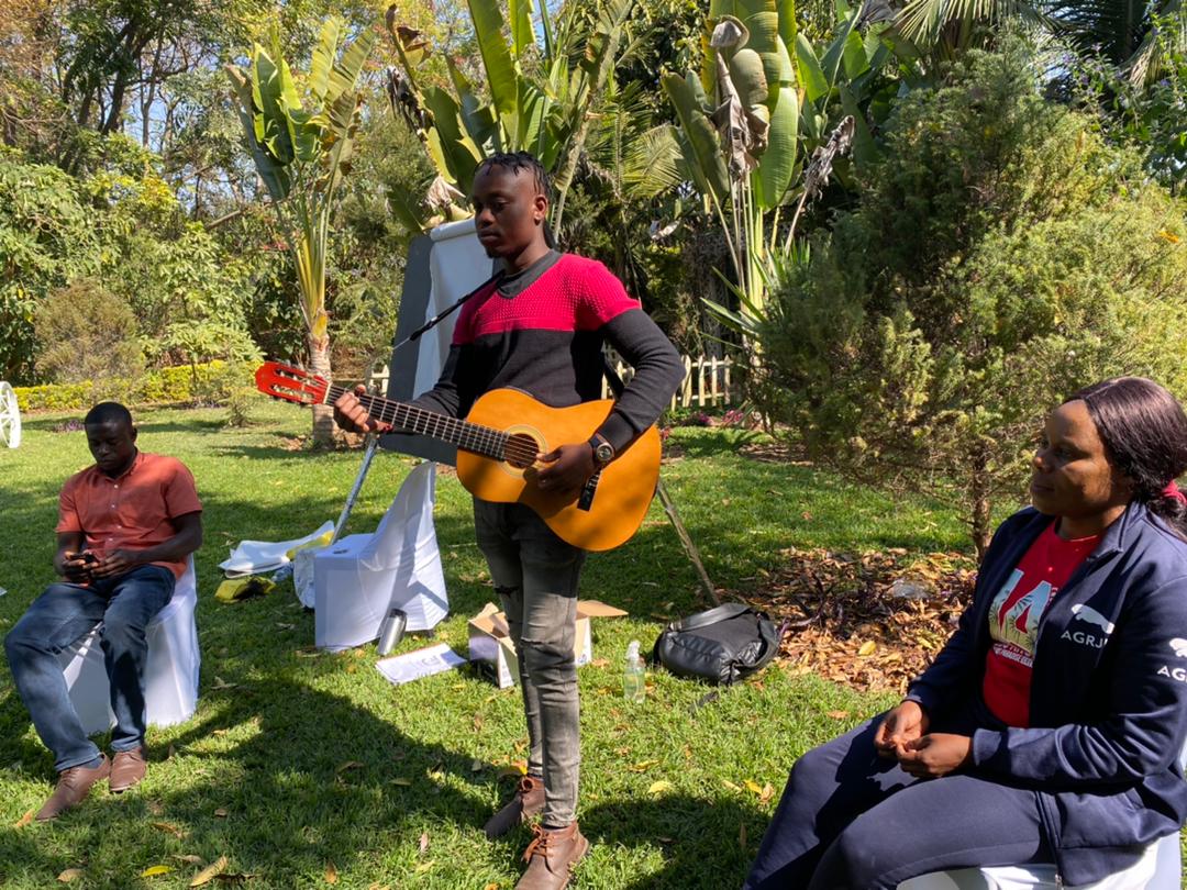 ZimRightsLIVE's tweet photo. #PowerShift
2. One of the 8 Action Zones under our SP2P is the YouthZone, the place where young people come together to reflect, share and innovate on their role in advancing human rights. https://t.co/YEiXTY30vN