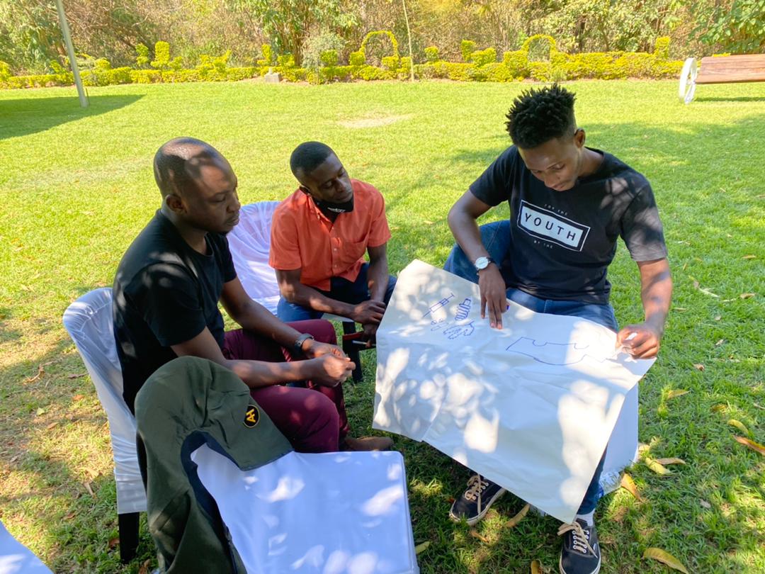 ZimRightsLIVE's tweet photo. 6. #PowerShift
Fun was the order of the day and it carried with it a package of fun games, constructive arguments, and empowering talent intervention. The venue was perfect, a beautiful garden, amidst nature, just the  ZimRights staying grounded. Perfect for action and reflection https://t.co/Qi8ZFke5Rg