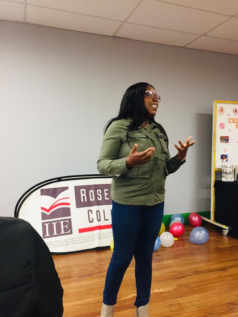 Lady_Lee2504's tweet photo. Marjorie Williams, the project manager at the IIE Rosebank College encouraged women through her achievements and advised them to never settle for less. "Never be intimidated by anyone but yourself"- Marjorie
#womensday
#Rosebankcollege https://t.co/xsi4rFQKlB