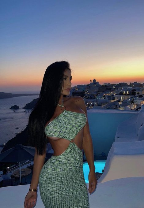 hi my babys... do you already follow me on my blue page?....

https://t.co/LymQ9ljncu https://t.co/l