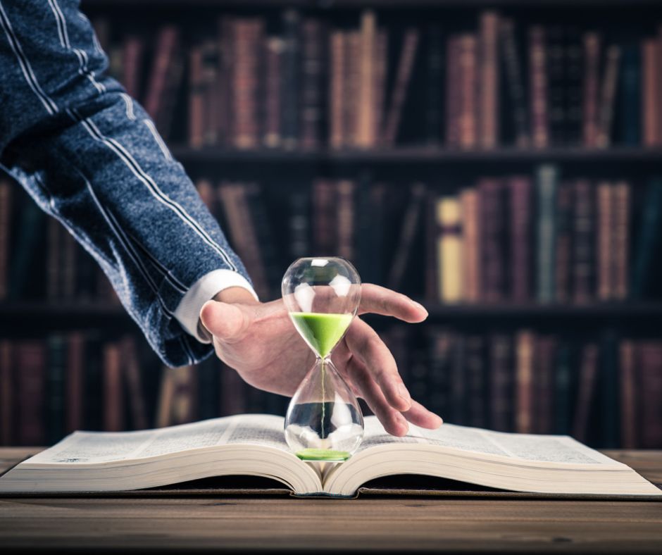 Lighthouse Romania tweet media