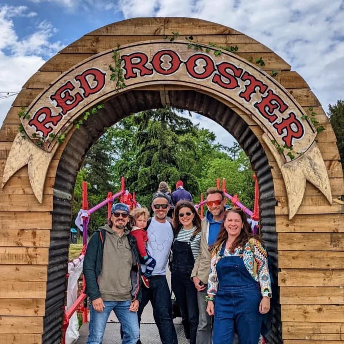 Red Rooster tweet media