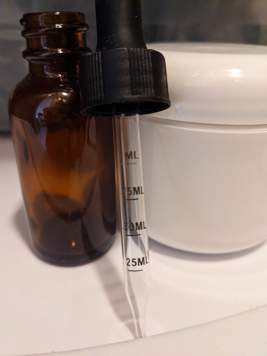 DungeonSoap's tweet photo. Lotion and beard oil should be available next week!

Keep your beard routine consistent with graduated dropper bottles 🙂

#dungeonsanddragons #dungeonsoap https://t.co/BeDheffkJ4
