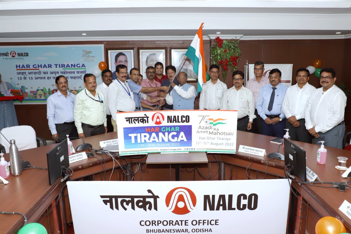 Led by <a href="/CMDNALCO/">CMD-NALCO</a> Shri Sridhar Patra, the #HarGharTiranga campaign was launched with enthusiasm. Flags were distributed to all employees, contractual workmen &amp; associates at Corporate Office, Production Units &amp; Regional Offices across the country. <a href="/AmritMahotsav/">Amrit Mahotsav</a> <a href="/JoshiPralhad/">Pralhad Joshi</a>