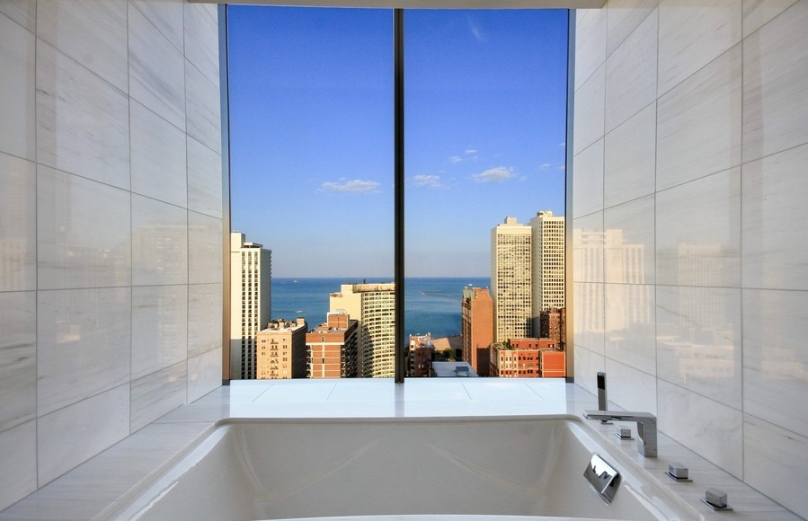 properties's tweet photo. This sleek and sophisticated Near North Side condo exudes modern elegance!
4 E Elm Street #14N | Chicago, Illinois 60611
Offered for $2,999,995
Listed by Phil Skowron
https://t.co/o8zJ4mbtZQ | #luxuryliving #chicagorealestate #floortoceilingwindows #happyfriday #goldcoastchicago https://t.co/JHnJnzrVFL