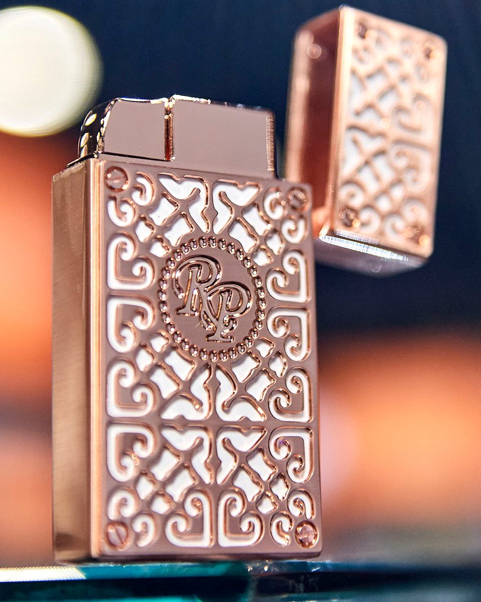 RockyPatelCigar's tweet photo. Which one is going in your kit? Let us know below!
#rockypatelcigars #accessories #lighters #torches #softflame #cigarsofinstagram #premiumtobacco #new #pca2022 #lighter https://t.co/ceFgo3a10Y