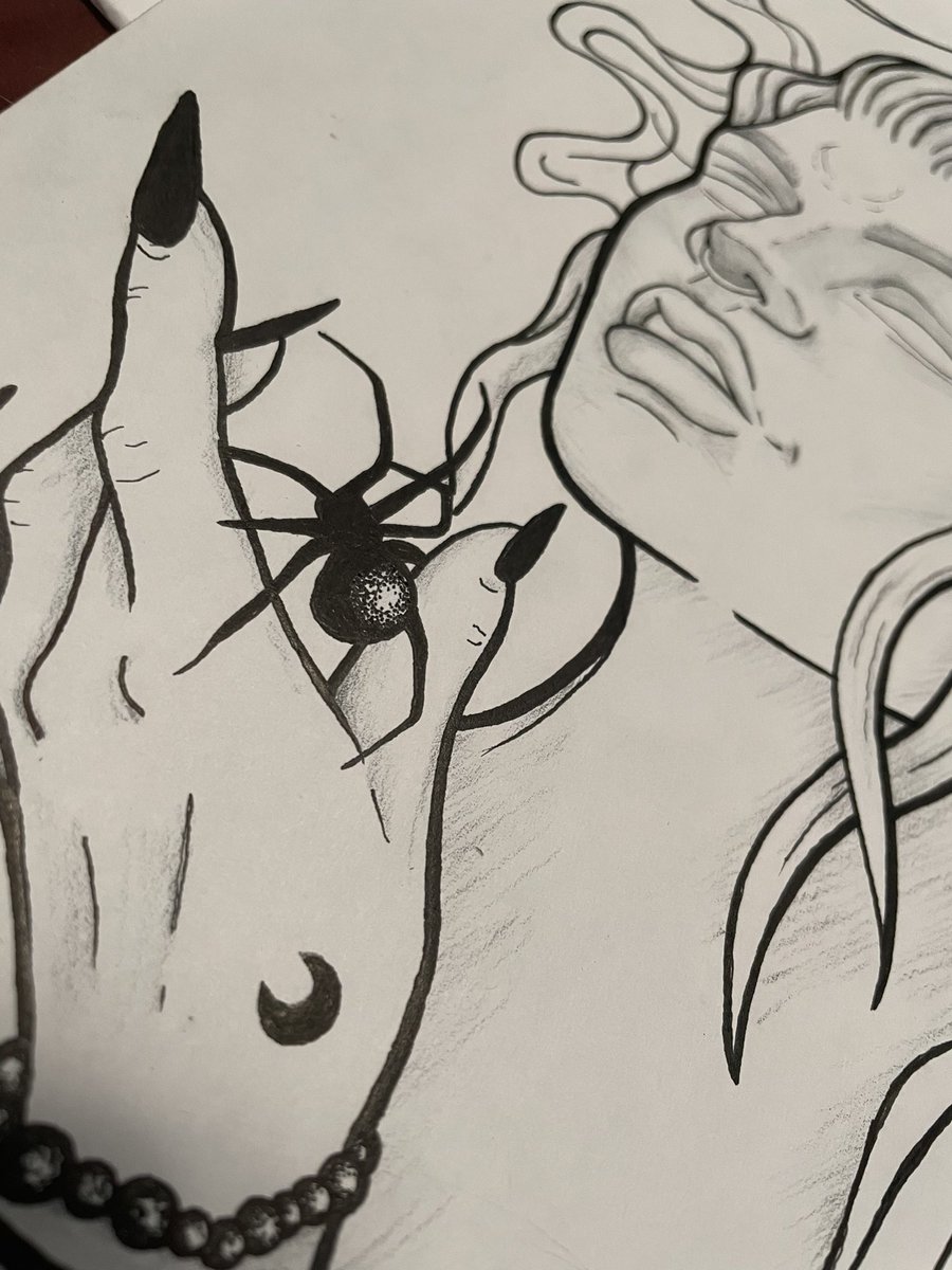 rmasonn's tweet photo. Spooky lady WIP https://t.co/g8mZcjN6nZ