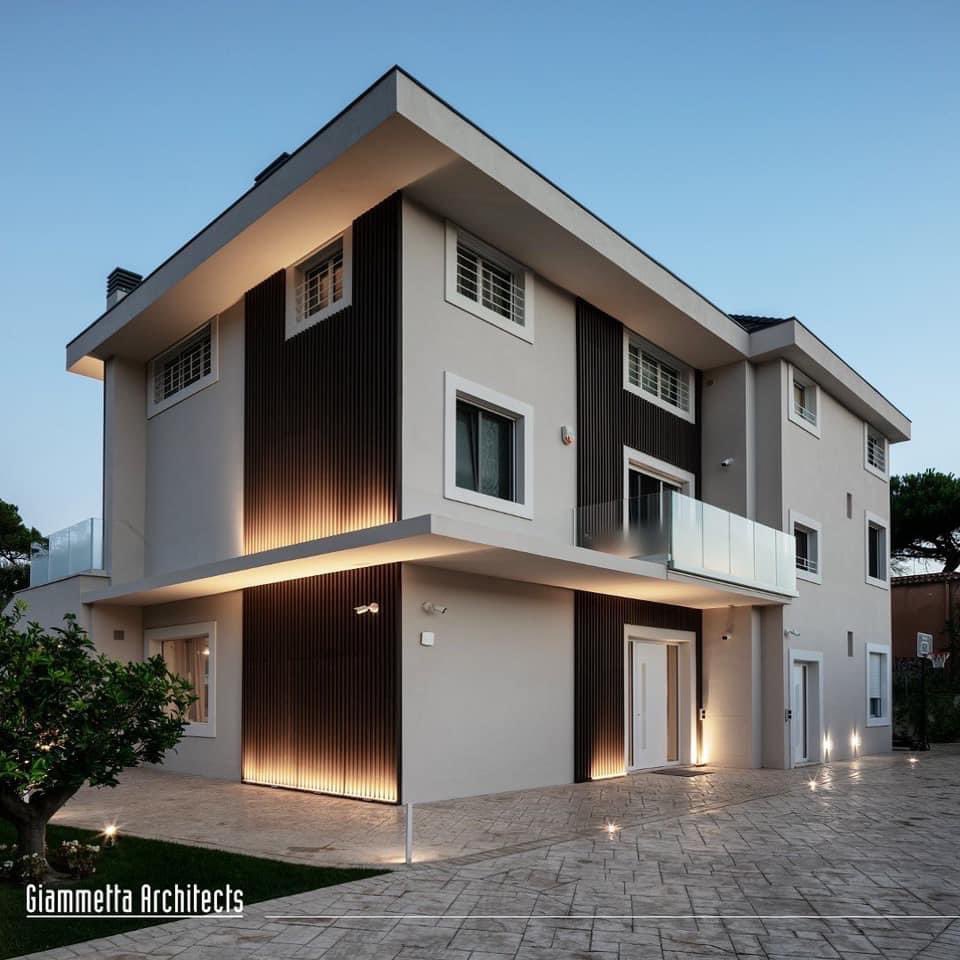 GGiammetta's tweet photo. Sestri Ponente House è il tentativo di rigenerare architetture anonime attraverso un processo di trasformazione estetica e riqualificare parte del panorama architettonico locale.

Project by Giammetta Architects
Photo by Luigi Filetici https://t.co/ZneuDoScx4