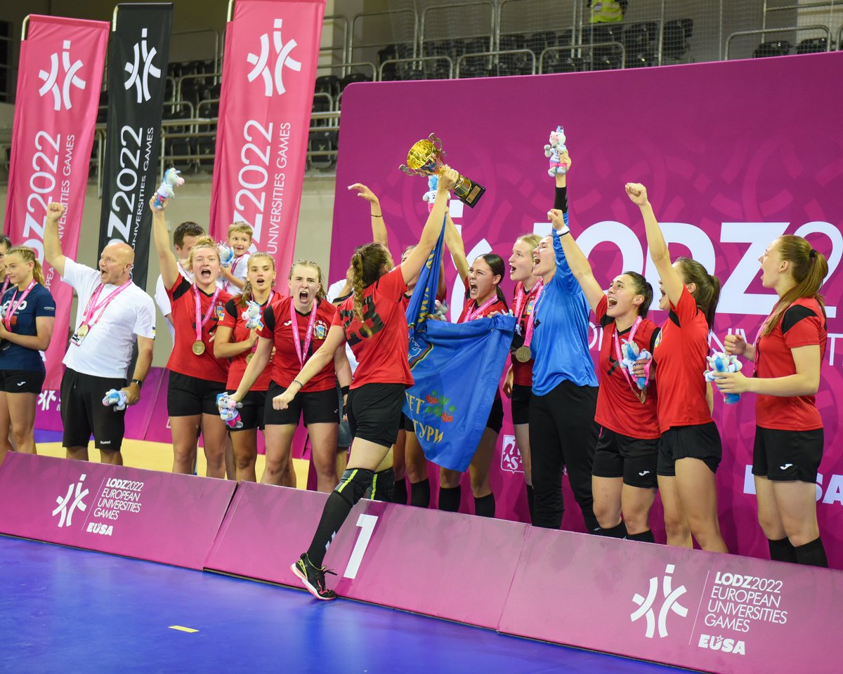 Hanna Zdanowska (@hannazdanowska) on Twitter photo Ostatnie nagrody i do domu. <a href="/eug2022/">EUG2022 Lodz</a> za nami. Gratuluję wszystkim uczestnikom, przyjeżdżajcie do nas częściej 😉🏆 #lodz Ostatnie nagrody i do domu. <a href="/eug2022/">EUG2022 Lodz</a> za nami. Gratuluję wszystkim uczestnikom, przyjeżdżajcie do nas częściej 😉🏆 #lodz