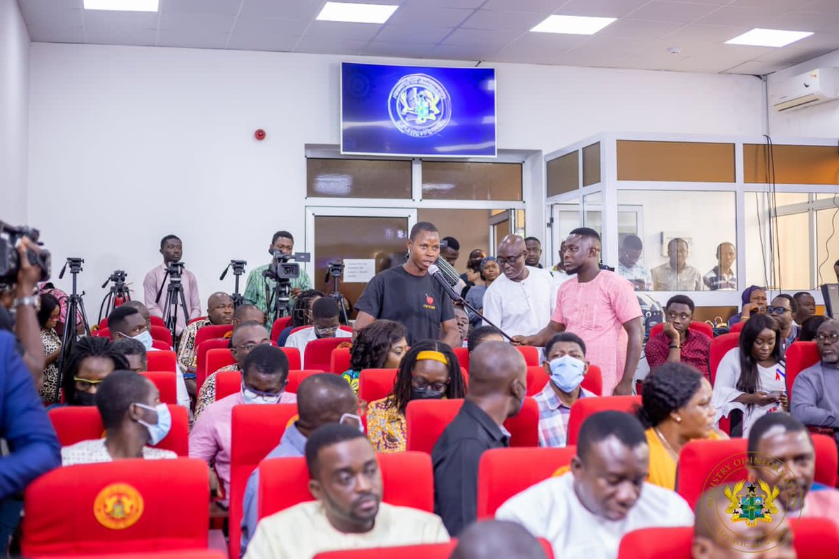 Fatimatu_A's tweet photo. This afternoon, Minister for @mocghana, Hon. @UrsulaOw addressed a Media Briefing and provided updates on some of the programmes being undertaken by her Ministry including; Rural Telephony, Girls in ICT and the Sim Re-registration Exercise. https://t.co/pCCIyikupQ