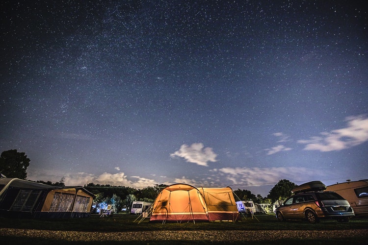 Sleep under the stars at this year’s Great British R&B Festival! 🌃🏕️ We have camping passes available for the full weekend or individual nights @ColneNelsonRUFC 🙌 Book yours here 👇 colneblueslineup.com/get-tickets @visitcolne @ColneMuni @pendlehippo @MarketingLancs @ColneTown
