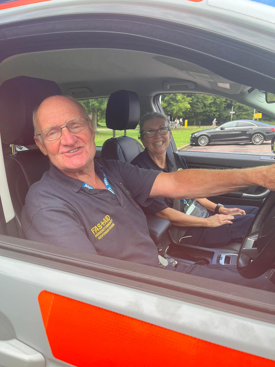 West Midlands Ambulance Service #HelpUsHelpYou tweet media