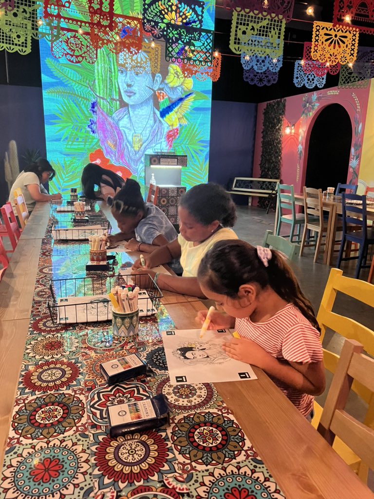 Kriv918's tweet photo. Our first Friday with no school meant exploration, culture, and art. The Frida Kahlo Immersive Biography experience was incredible. #alwayslearning #artandhistory #FridaKahlo #femaleartists https://t.co/zHHRjXi0hR