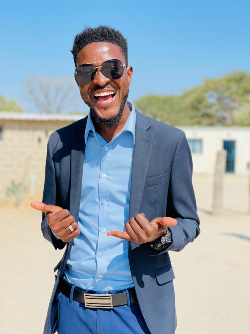 jossy_heita's tweet photo. Sunday highlights
Okongo opo eike taikala
#LaHeita #villagechamp #Okongo #brownboy https://t.co/BtUy1dc483