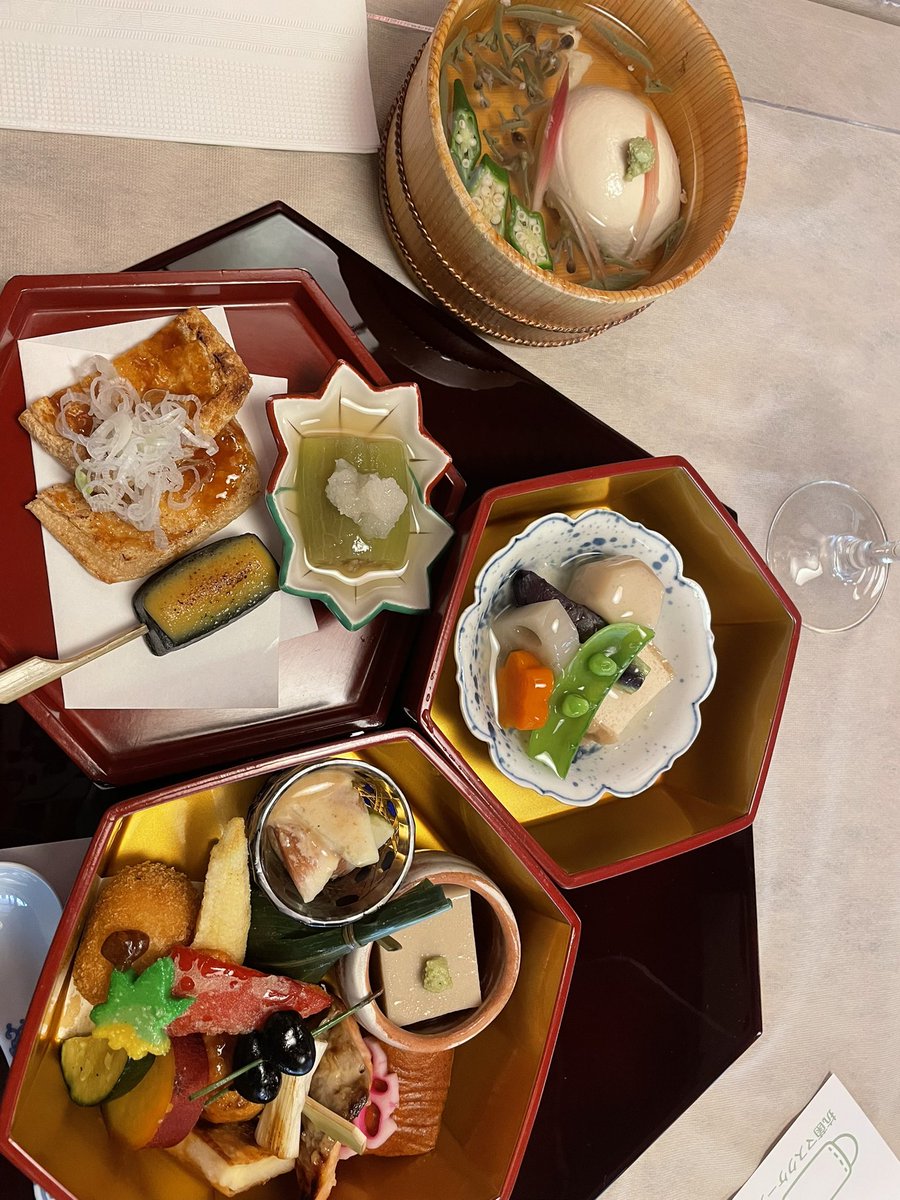 mypal_jp's tweet photo. Beautiful #Tofu restaurant #Ukai - in #yukata - devious lunch set and fluffy pancake! https://t.co/3509m3JnT7