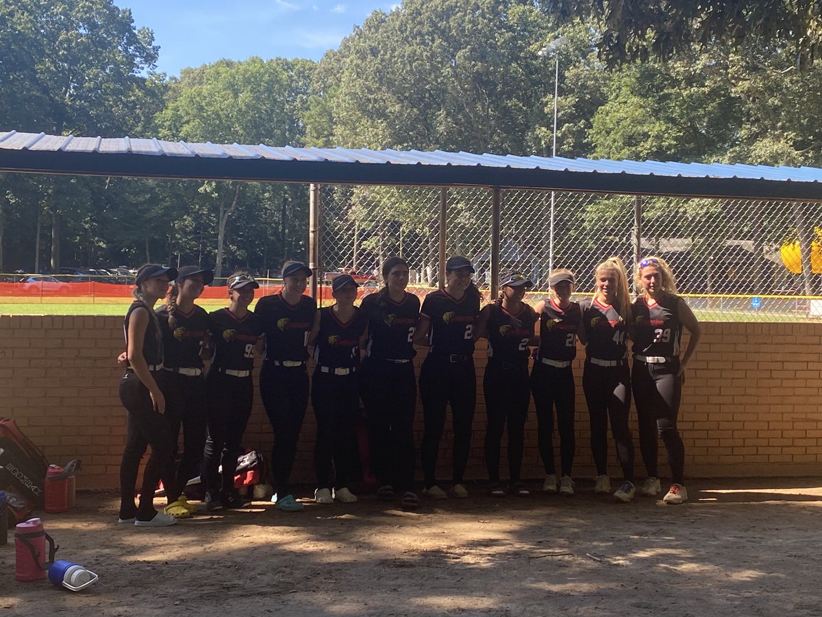 NwEXPLOSION 16u Softball tweet media