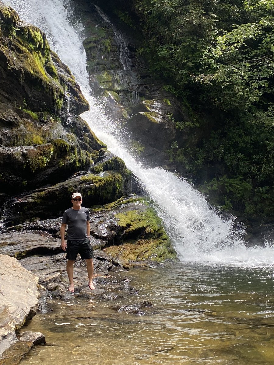 wpbf_tiffany's tweet photo. Hiking &amp; Happiness in Highlands, NC  this weekend with the most special friends. 🥾💫 See you tomorrow on  @WPBF25News!                      #highlands #NorthCarolina #hiking #nature #outdoors #whitesidemountain #secretfalls #mainstreet @JonShainman @wisemanphoto @BRCAresponder https://t.co/7AKyEmYXex