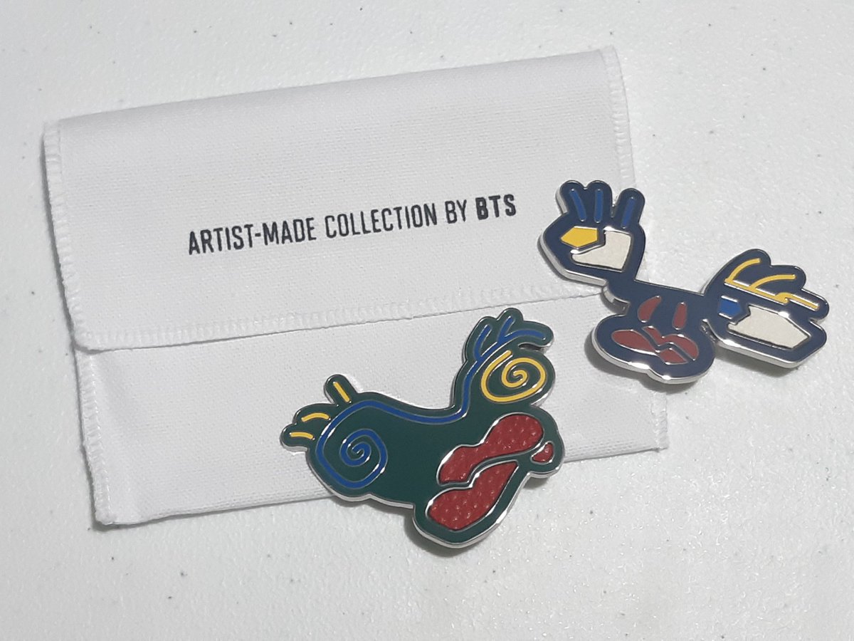 vante__art's tweet photo. I claimed it late sa DA but it's still in good shape. 🤗

YEY! Finally a designed merch by Tae. Thank you @HeyMamaShoppePH! Sa uulitin po hahaha 🙆🏻‍♀️💜 https://t.co/W6zAZgzUbL