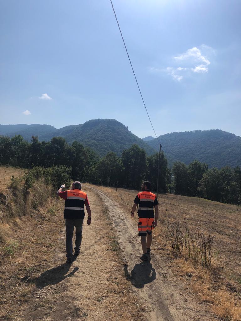 ProtCivilRipoll's tweet photo. Recorregut preventiu pel veïnat de #Llaés #Ripoll #ADF223 #ADF @Aj_Ripoll https://t.co/9VbhC6okJ7