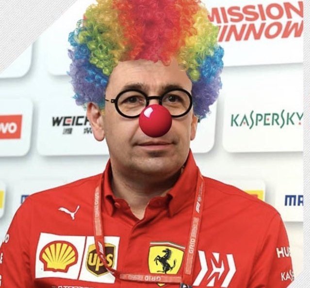 j_alves_17's tweet photo. Mais um dia na Ferrari  #F1naSPORTTV https://t.co/VJAbYMFJH8